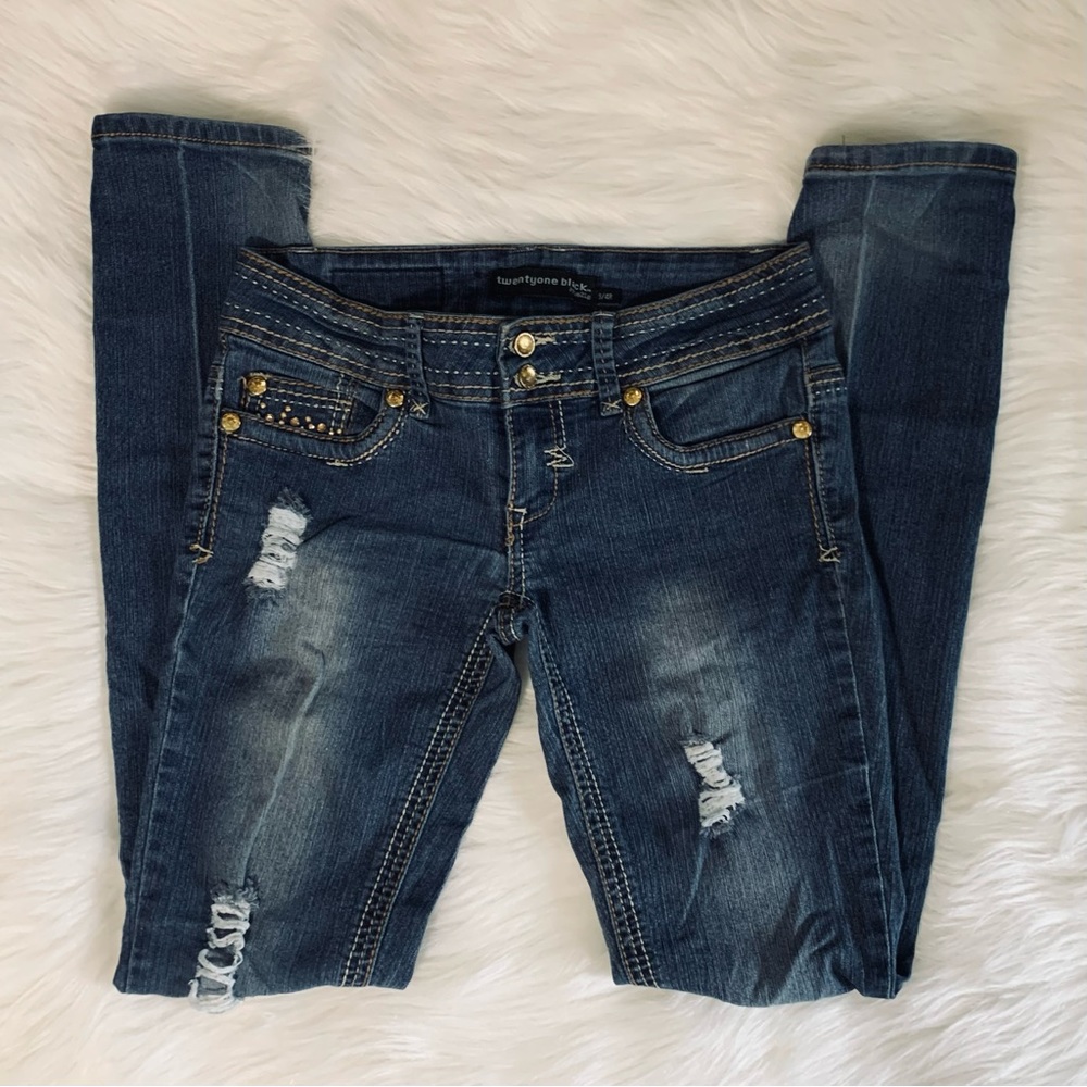 Distressed Jeans